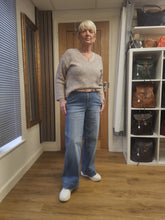 Load image into Gallery viewer, WIDE LEG JEANS by B.Young