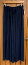 Load image into Gallery viewer, PLEATED DRAWSTRING WIDE LEG TROUSERS