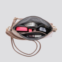 Load image into Gallery viewer, BEE CLUTCH BAG