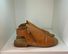 Load image into Gallery viewer, MAISIE LEATHER SANDAL by Modella
