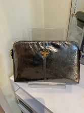Load image into Gallery viewer, BEE CLUTCH BAG
