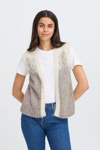 Load image into Gallery viewer, WAISTCOAT By Fransa
