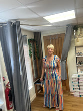 Load image into Gallery viewer, BARDOT SLEEVE MAXI DRESS

