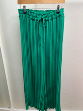 Load image into Gallery viewer, PLEATED DRAWSTRING WIDE LEG TROUSERS
