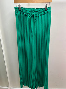 PLEATED DRAWSTRING WIDE LEG TROUSERS