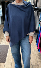 Load image into Gallery viewer, WINTER PONCHO
