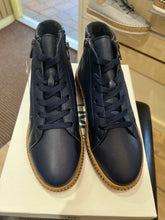 Load image into Gallery viewer, JANEIRO LEATHER BOOTS

