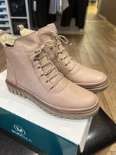 Load image into Gallery viewer, BURSA LEATHER BOOTS
